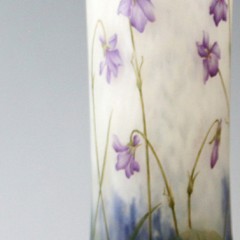 ドーム・ナンシー「すみれ文様花瓶」《アンティックかとう》