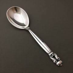 ジョージ・ジェンセン「“Acorn” ケーキフォーク 長さ14.3cm