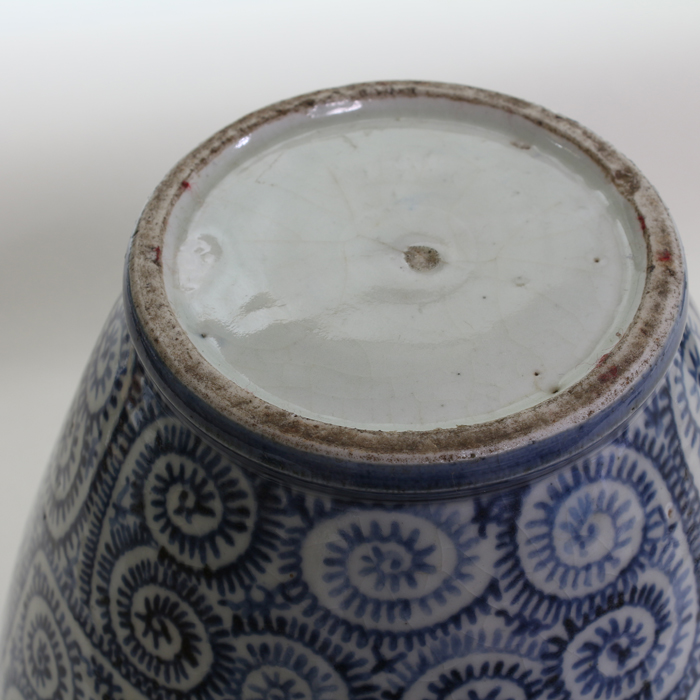 伊万里染付蛸唐草文壺 - 古好屋