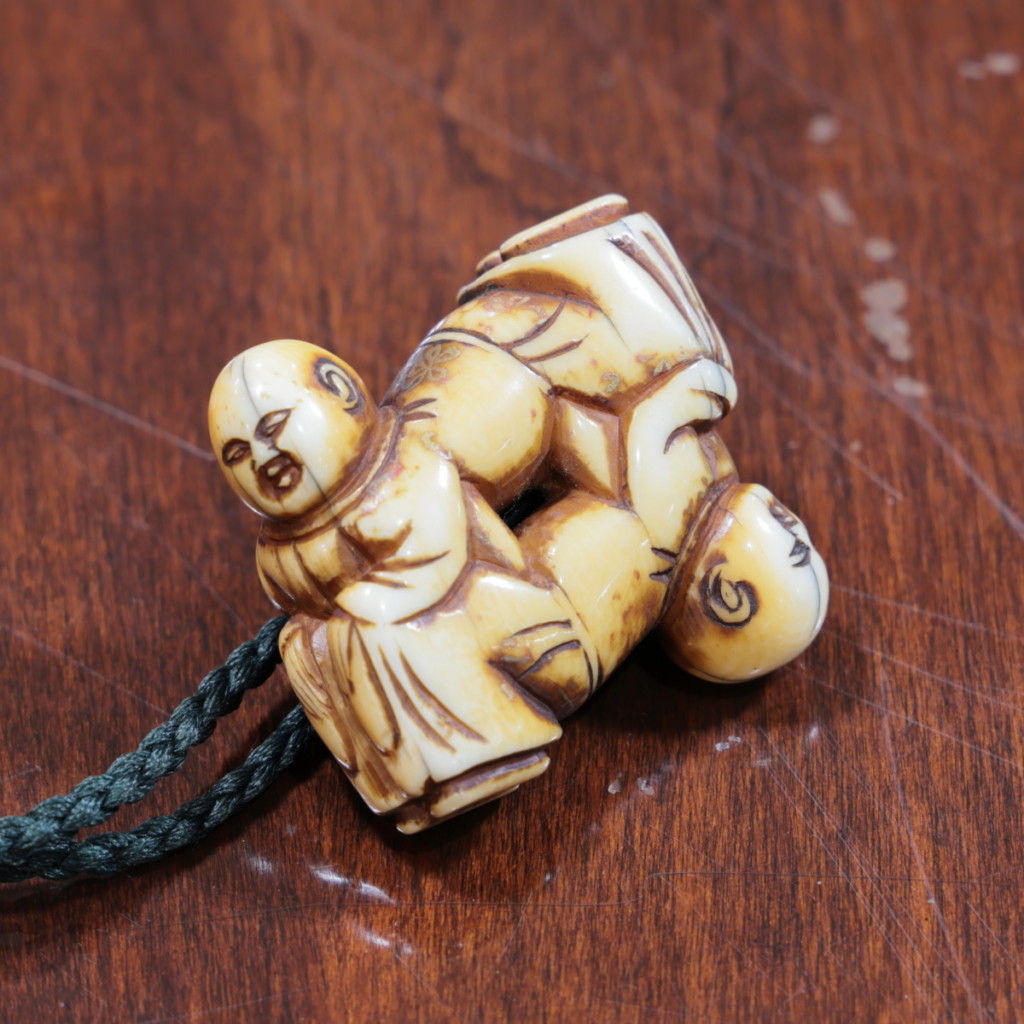 根付 日本の凝縮された美の象徴 ― 精巧な工芸品 - 古好屋