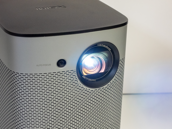 ASCII.jp：Android TV搭載ポータブルプロジェクター「XGIMI Halo