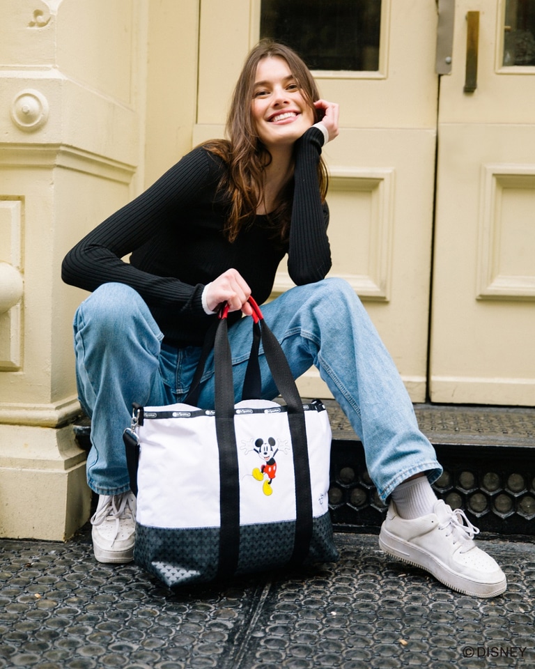 レスポートサック、ディズニー創立100周年コレクション。ミッキー