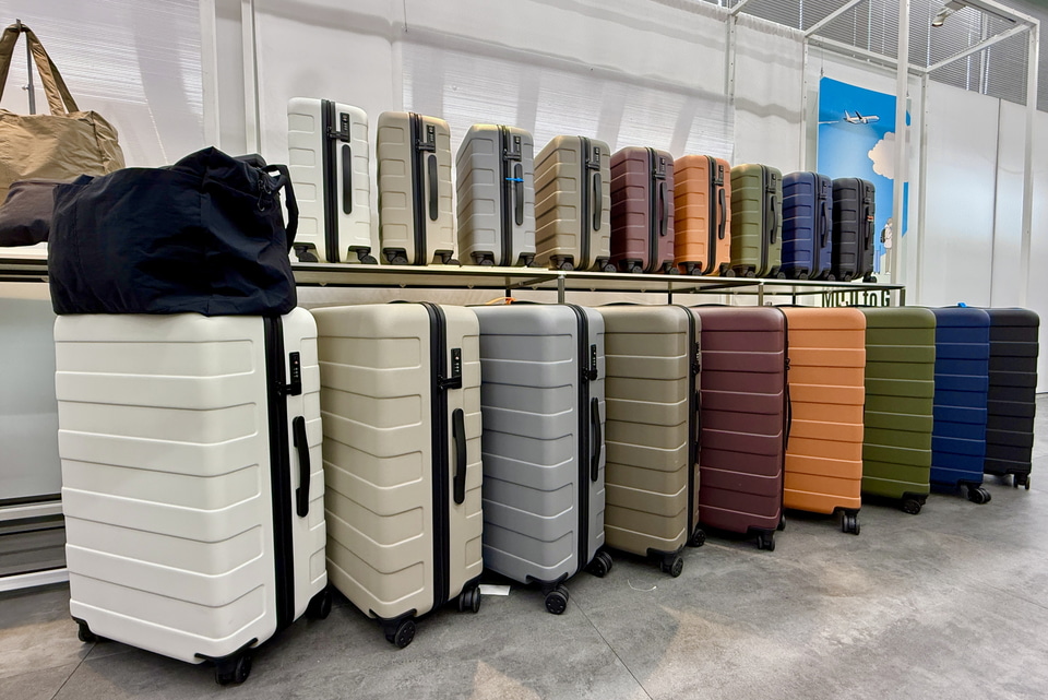 無印良品、キャリーケース順次リニューアル。鍵はダイヤル式に