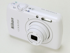 ファーストインプレッション】ニコンCOOLPIX S01 - デジカメ Watch Watch