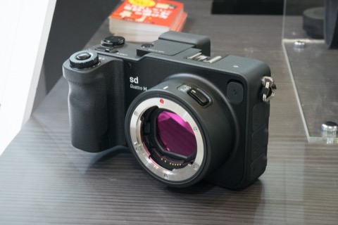 CP+2016】シグマ、フォビオンミラーレス「sd Quattro」ハンズオンを