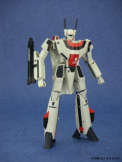 アルカディア、完全変形の劇場版「VF-1S 一条輝」を発売 - GAME Watch