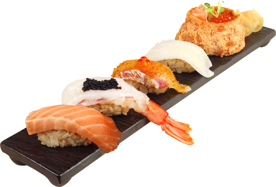 鮨 酒 肴 杉玉、舟盛り“1859円”など人気メニューがお得な「杉玉