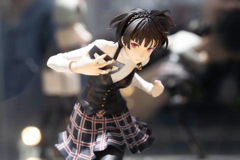 特別企画】【あみあみ展示撮り下ろし】強烈なパンチをたたき込まれたい