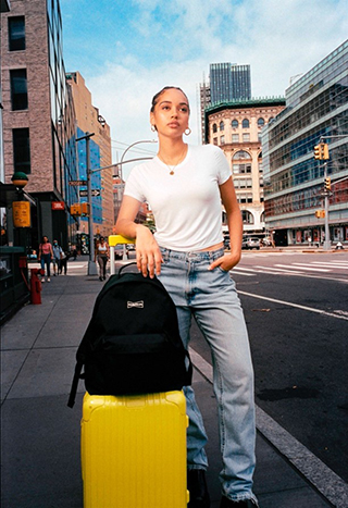 吉田カバン、新レーベル「POTR」のDAY PACK。古着原料の素材 - Impress