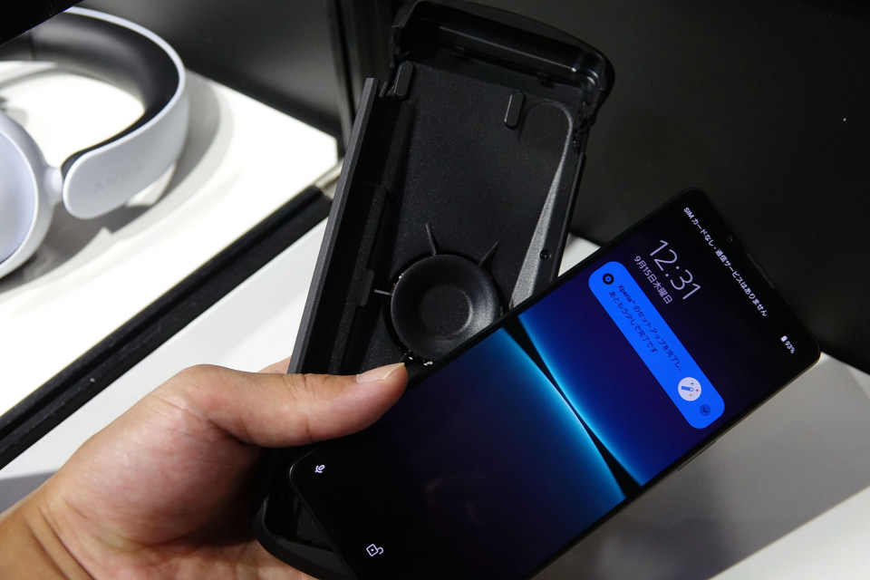 ゲーミングギア「Xperia Stream」クイックフォトレビュー――プレイを