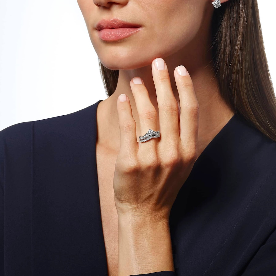 ジョゼフィーヌ」コレクション エクラ フローラル リング（0.50ct