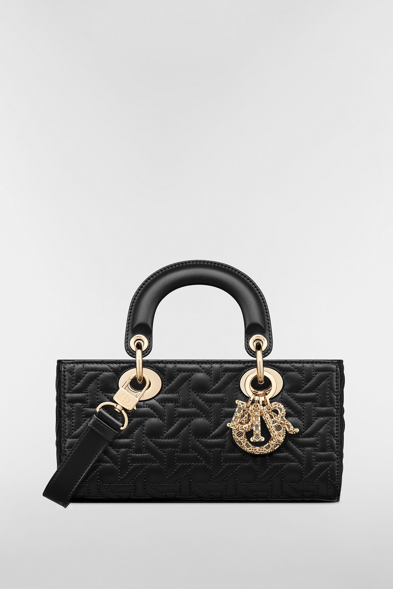 M0613ONXRM900_SBG_E01?$