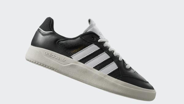 adidas Tyshawn Low Shoes - Black | Free Shipping with adiClub