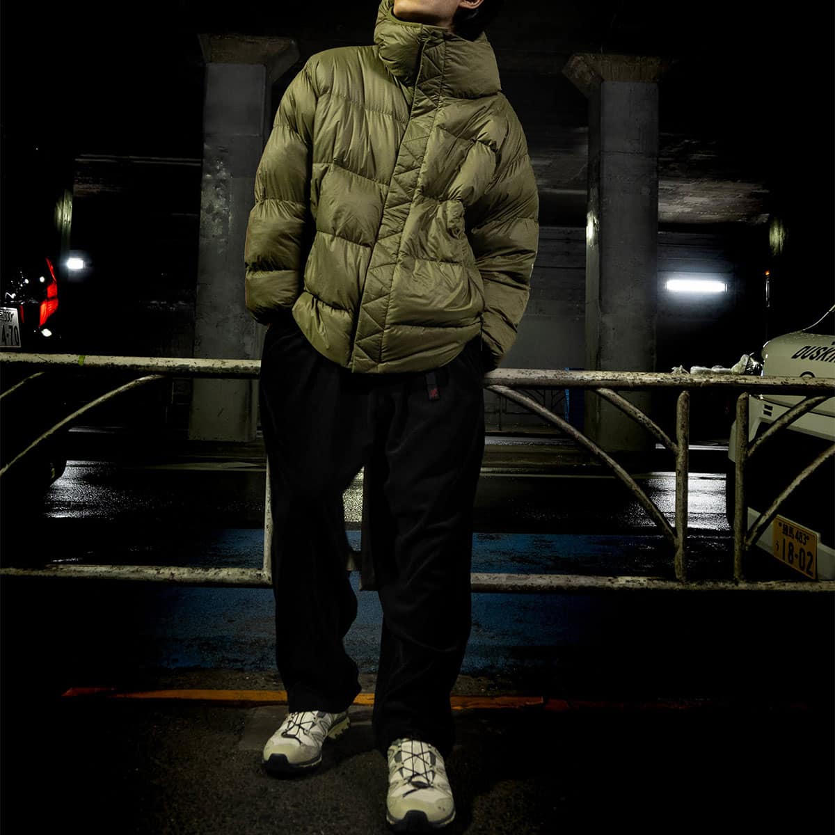 WHITE MOUNTAINEERING WMBC × TAION REVERSIBLE DOWN PARKA KHAKI 22FA