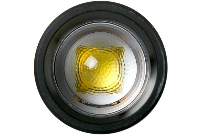 Ledlenser P7R Signature rechargeable flashlight | Advantageously