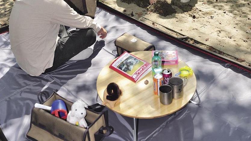 スノーピークの…ちゃぶ台!? アウトドアでも家でもホッとくつろげそうだ