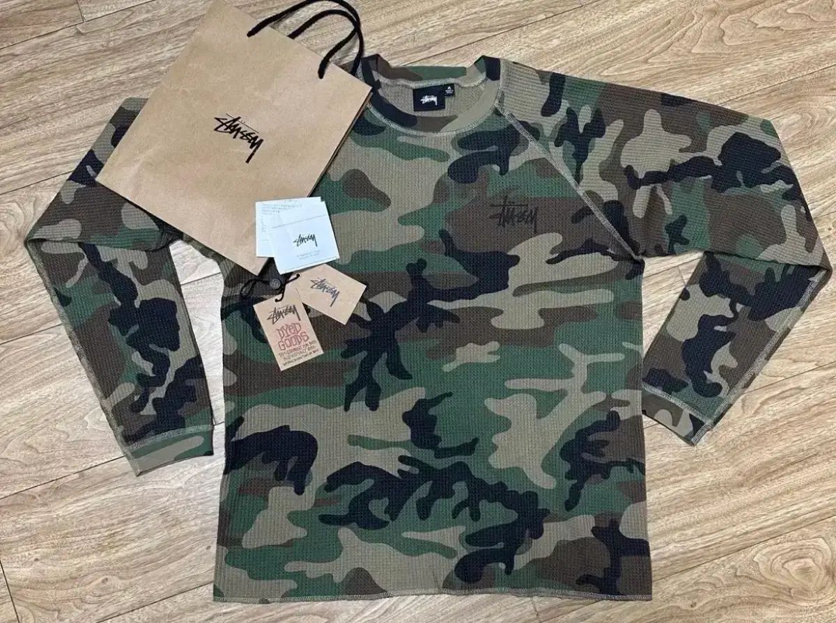 STUSSY サーマル ロングスリーブ ウッドランド カモ M - メルカリ