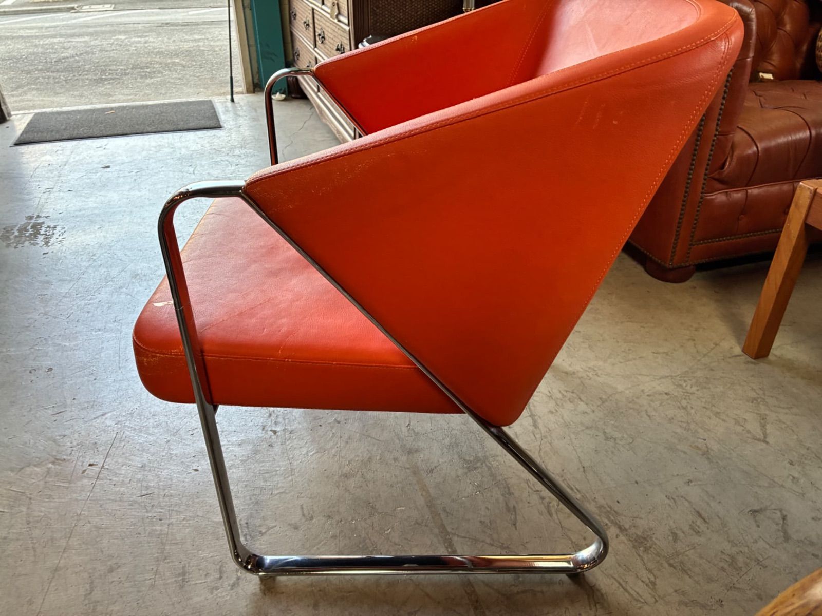 アンティーク/レザーチェア/アームチェア/椅子/シングル/インテリア