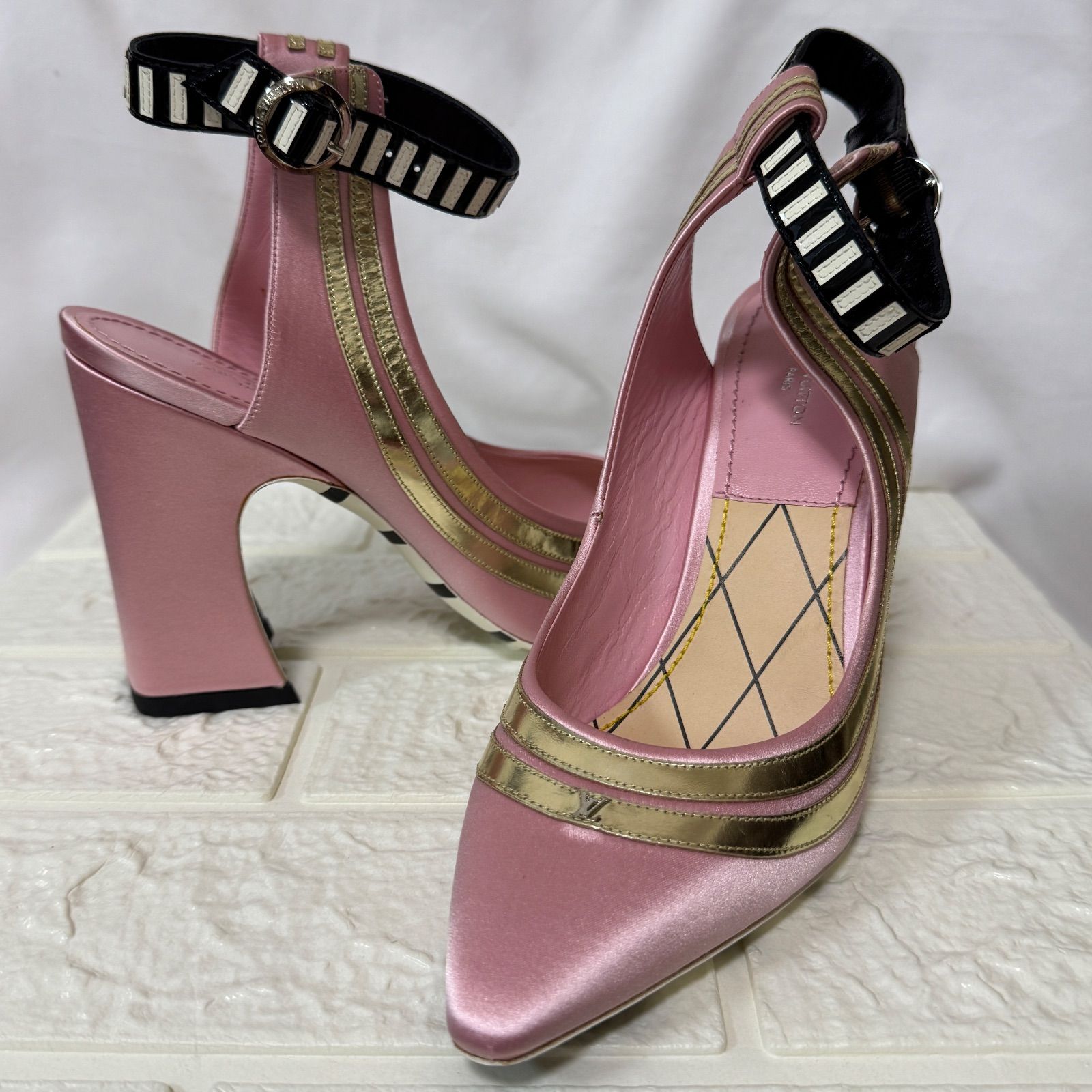 LOUIS VUITTON PINK SATIN PUMP ルイ・ヴィトン サテン パンプス