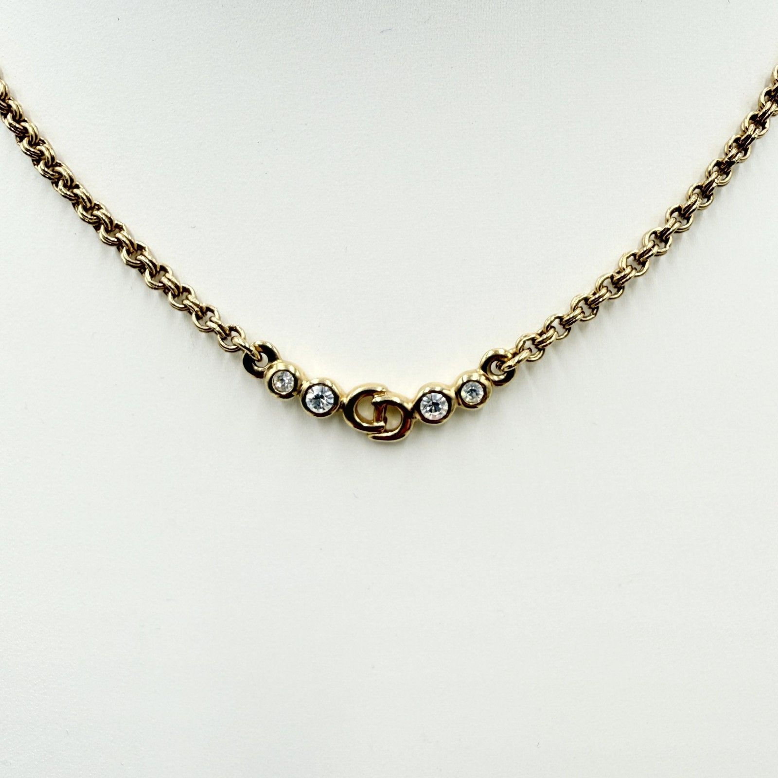 Christian Dior（クリスチャンディオール）CDロゴ ラインストーン