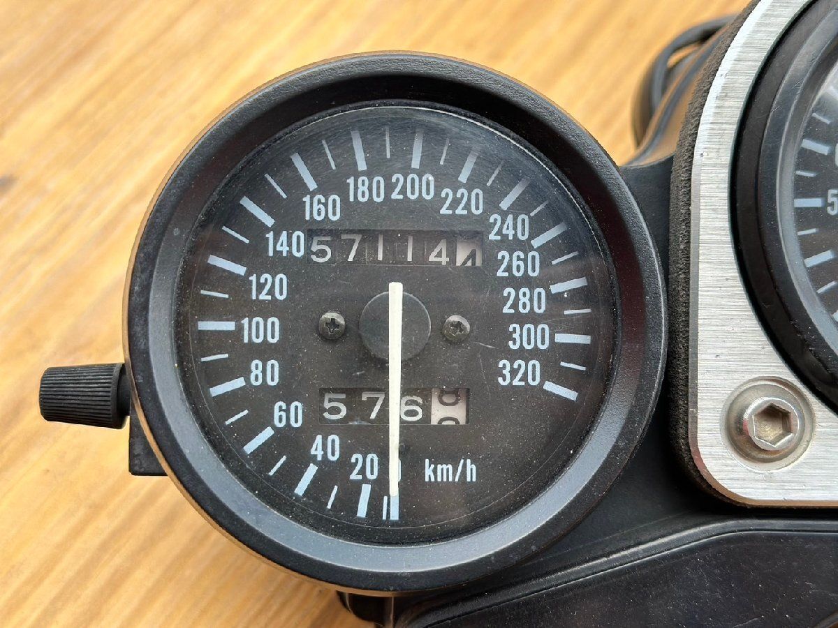 ○動作OK! 良品! SUZUKI スズキ GU75A GSX-R1100 スピードメーター