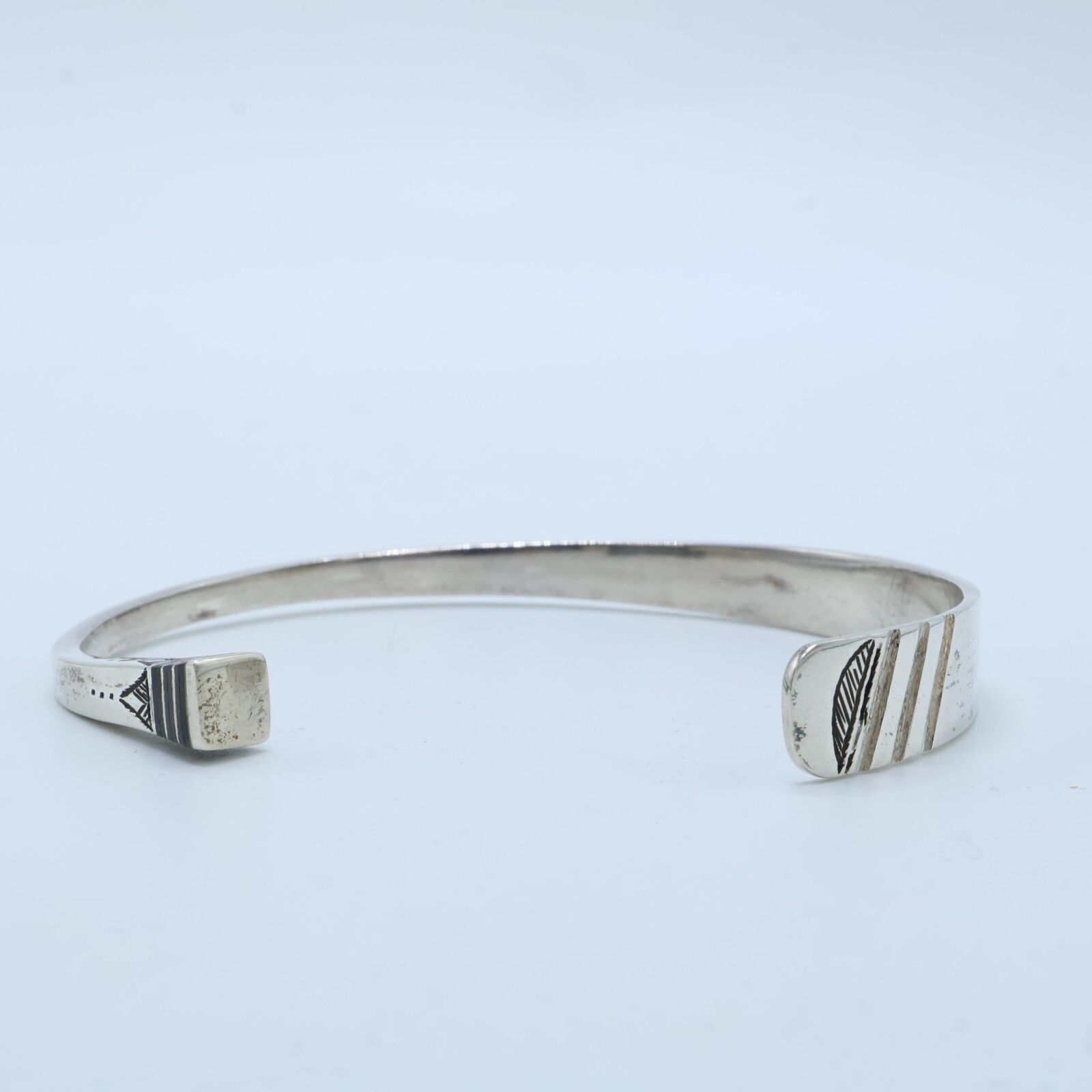 Adawat'n Tuareg アダワット トゥアレグ Tbrorri Toussaght タブルー