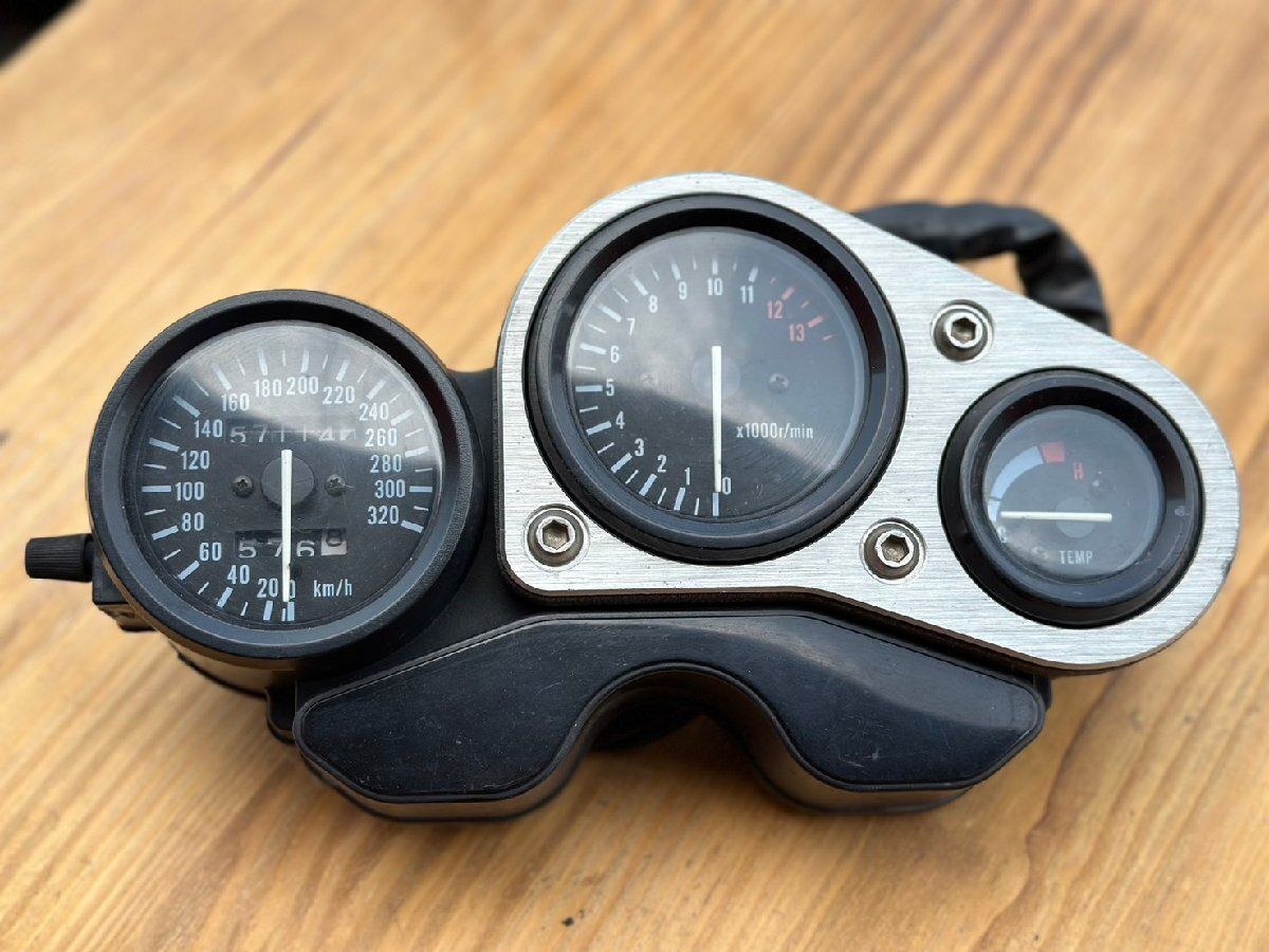 ○動作OK! 良品! SUZUKI スズキ GU75A GSX-R1100 スピードメーター
