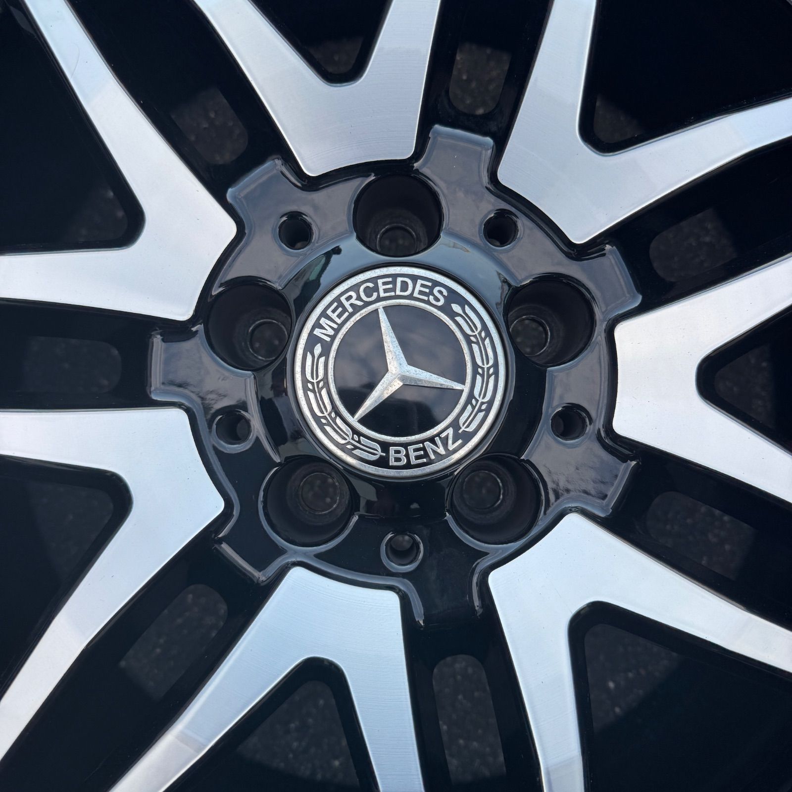 極美品 メルセデスベンツ Vクラス 19インチ V220d AMG ホイール