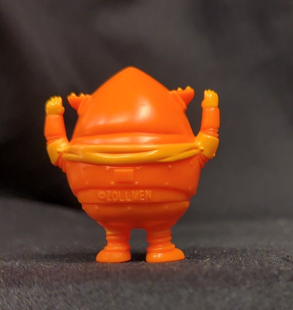 MEDICOMTOY VAG シリーズ3 ZOLLMEN マッドバロン オレンジ - メルカリ