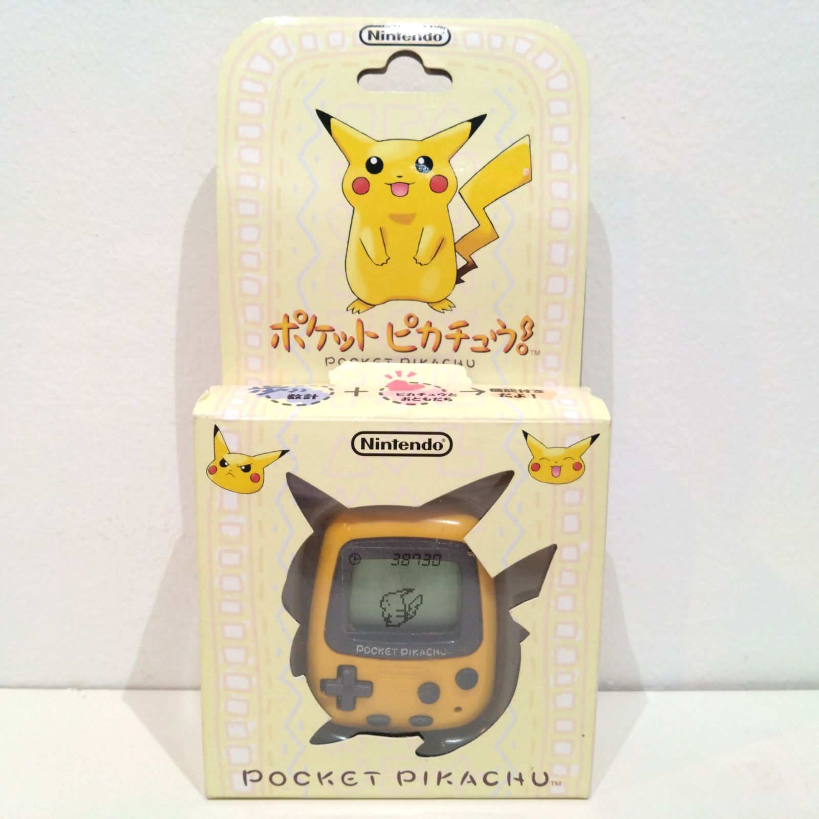 819 ポケットピカチュウ pocket pikachu 黄色 万歩計 ゲーム Nintendo