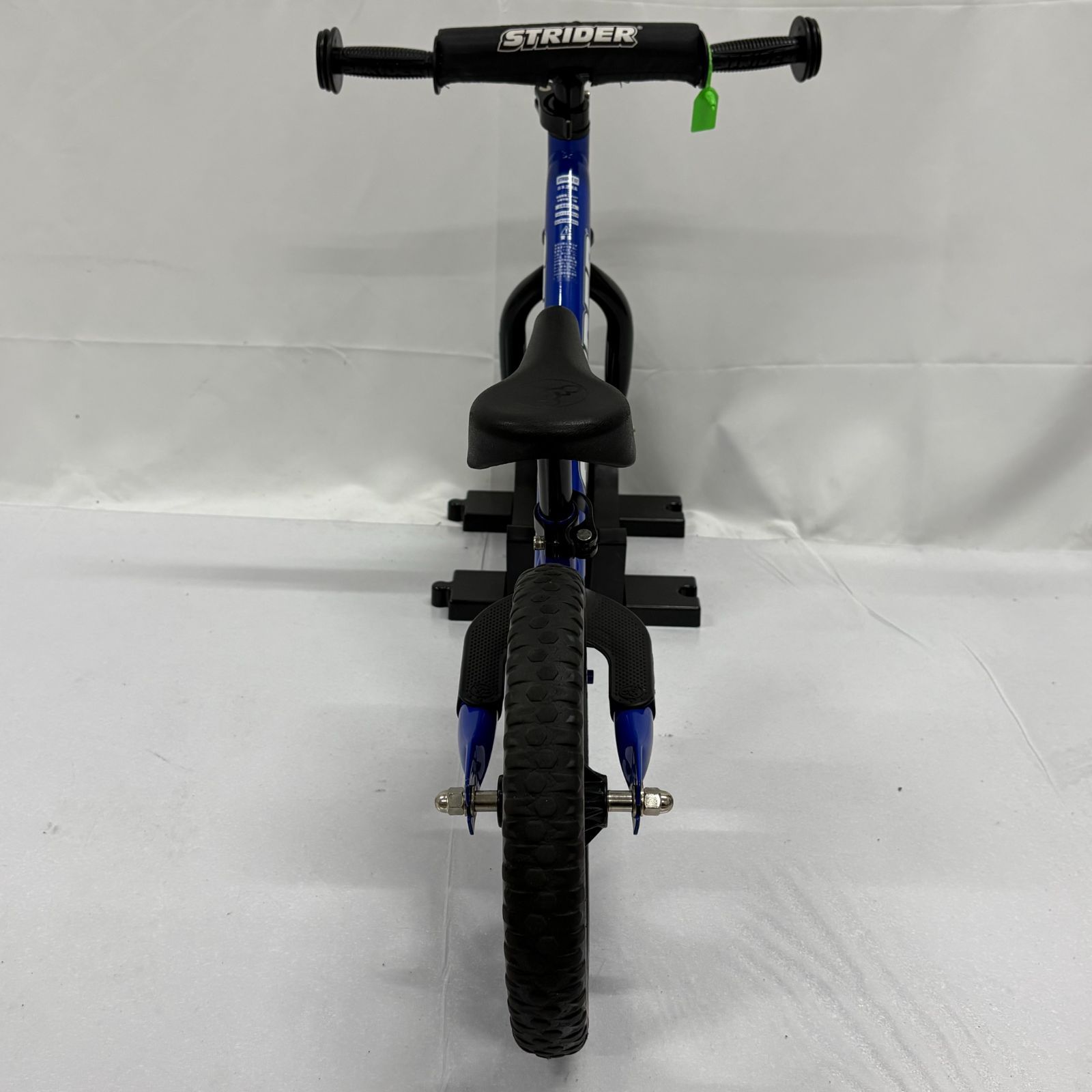 ストライダー スポーツ 青 12インチ 美品 人気カラー STRIDER