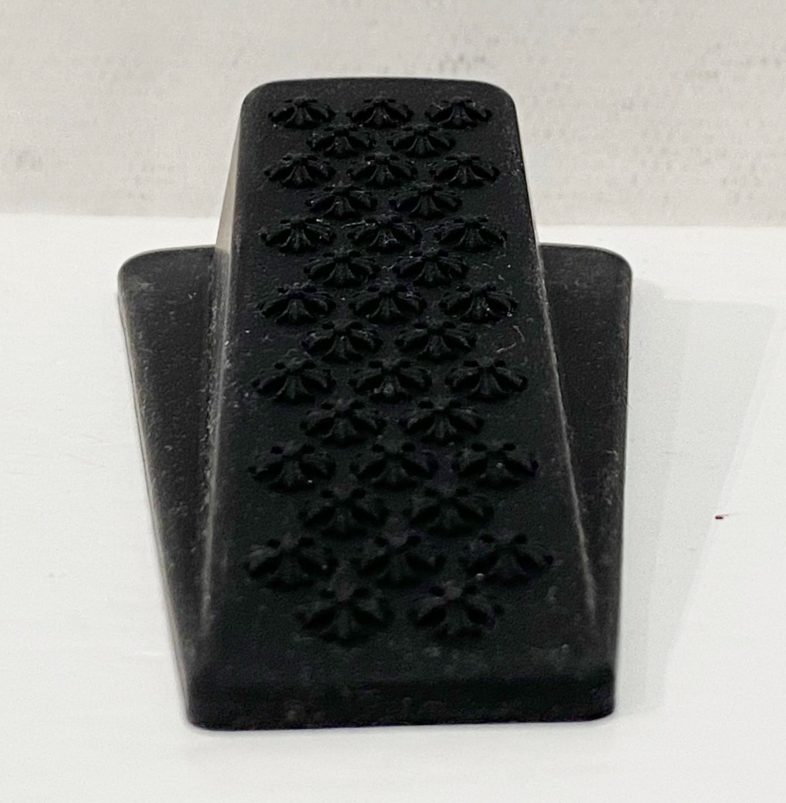 CHROME HEARTS｜クロムハーツ ノベルティ ラバー ドアストッパー