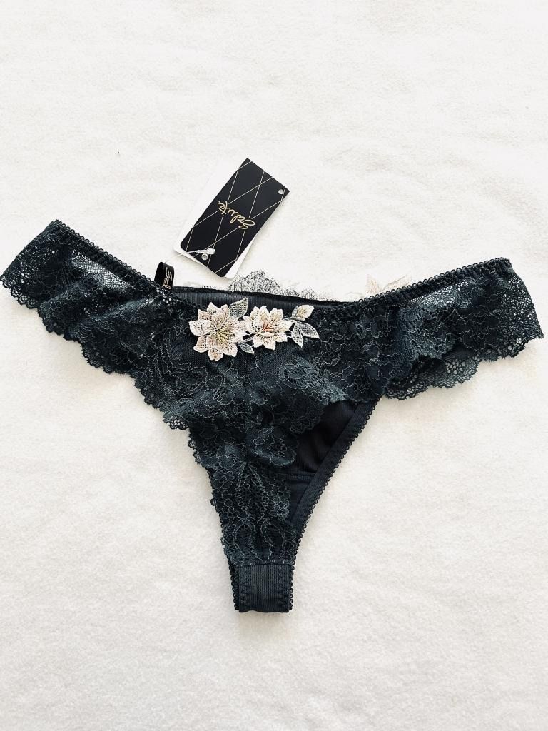 ☆【新品】 Wacoal Salute 限定発売商品 インドの花嫁 09G E75/L 2024