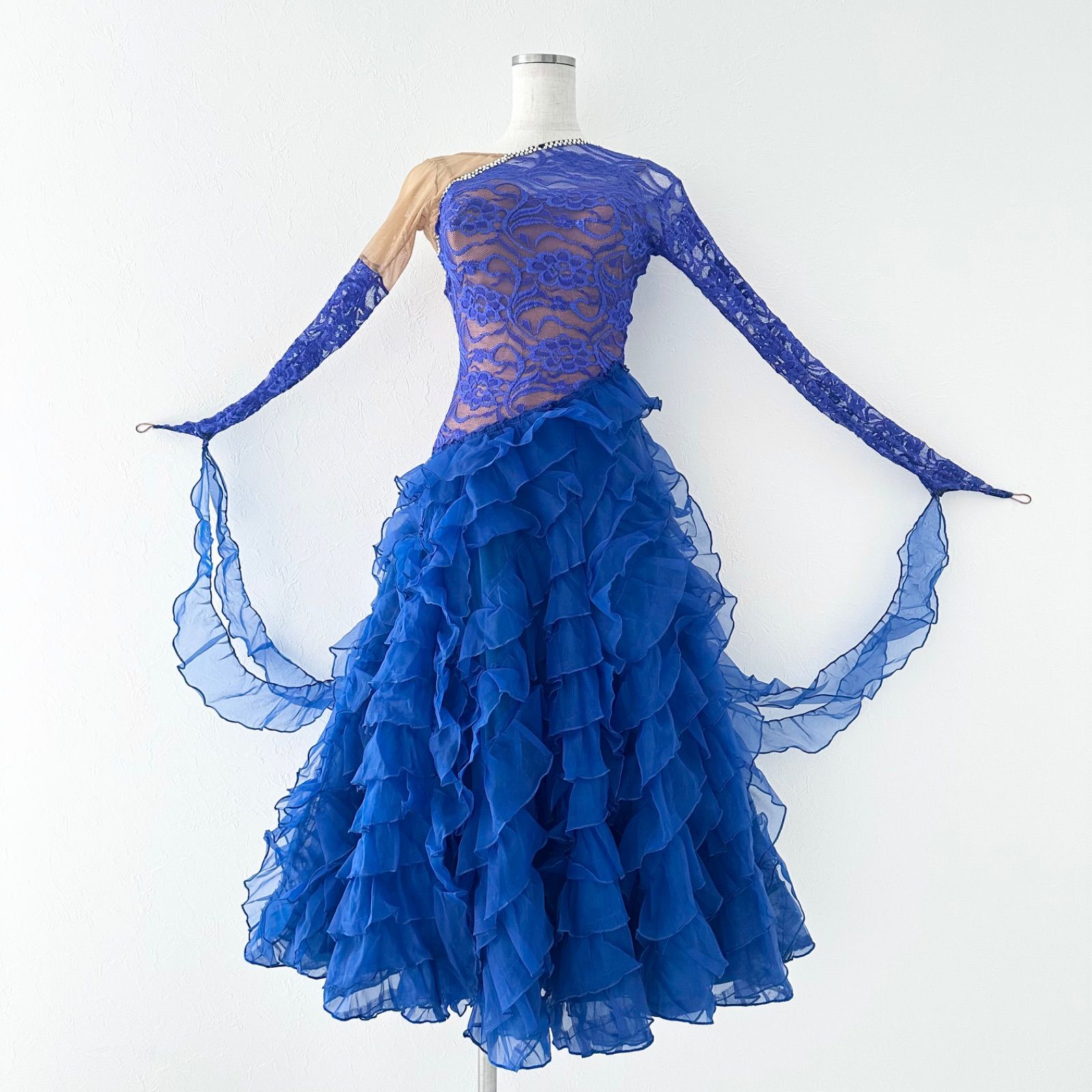 TAKA DANCE 社交ダンス ドレス Mサイズ スパンコール ライトブルー