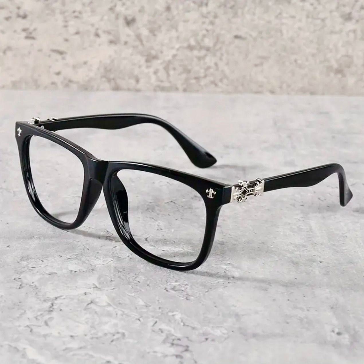 ブラックフレーム 伊達メガネ y2k sk8 黒縁メガネ クロス 十字架 眼鏡