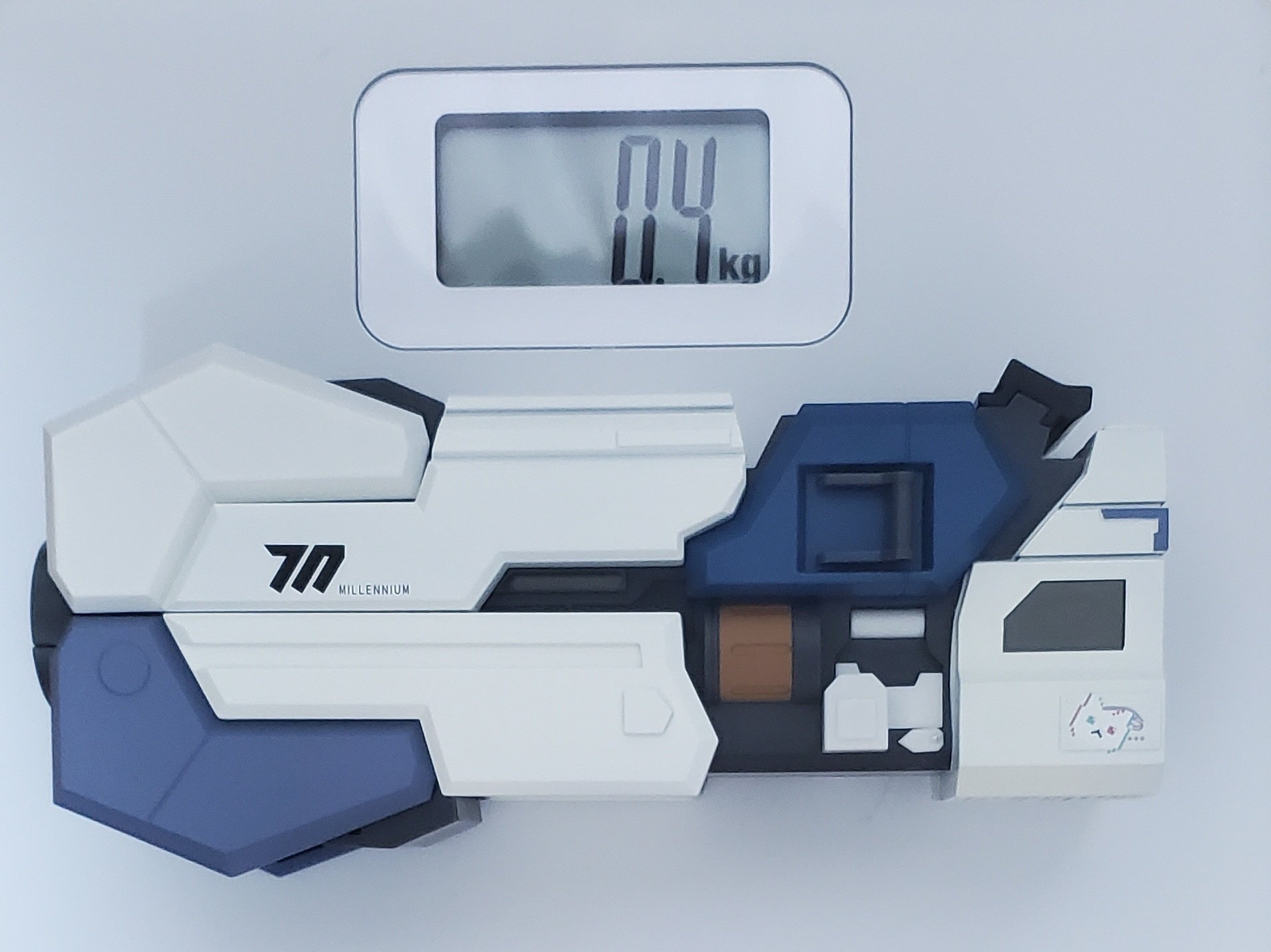 ブルーアーカイブ モバイルバッテリー（光の剣：スーパーノヴァ