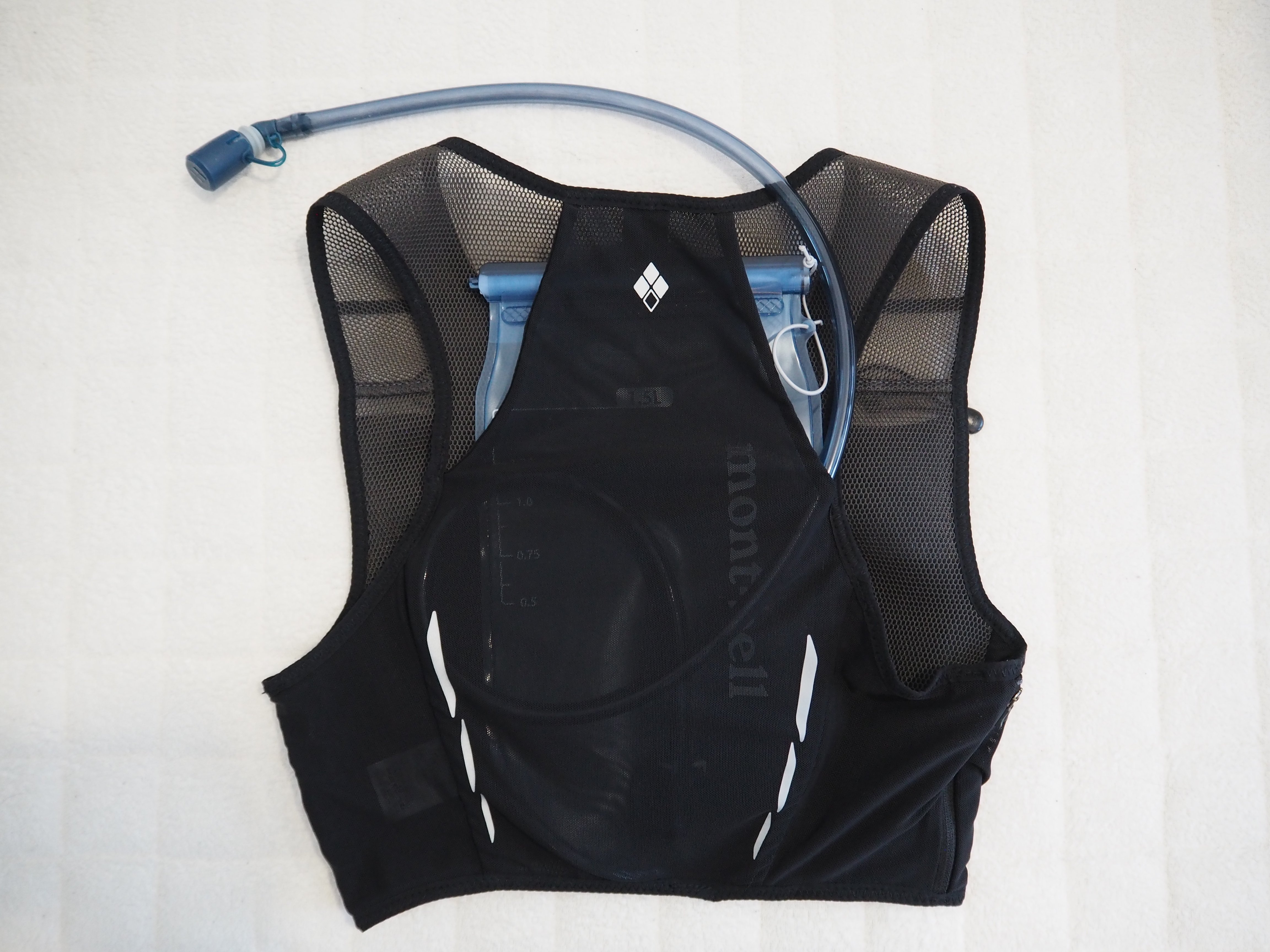 Review】mont-bell『クロスランナーベスト』｜鳥山 ユースケ