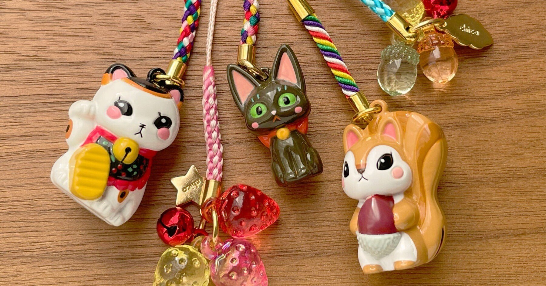 3月のライオン」リスポッケ先生&いちごちゃん根付鈴 造形と彩色の