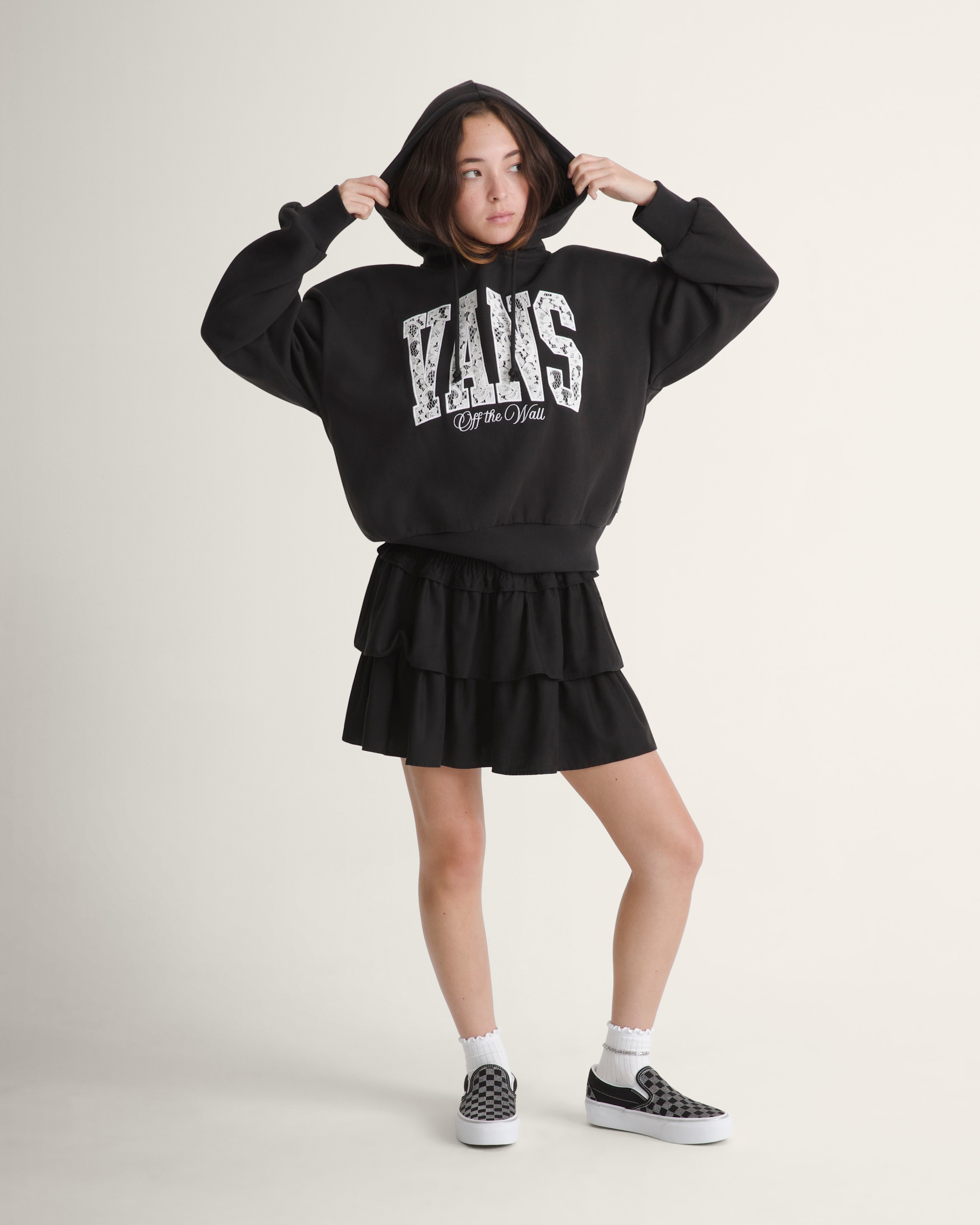 Laced Up Retro Pullover Hoodie in Black | Vans