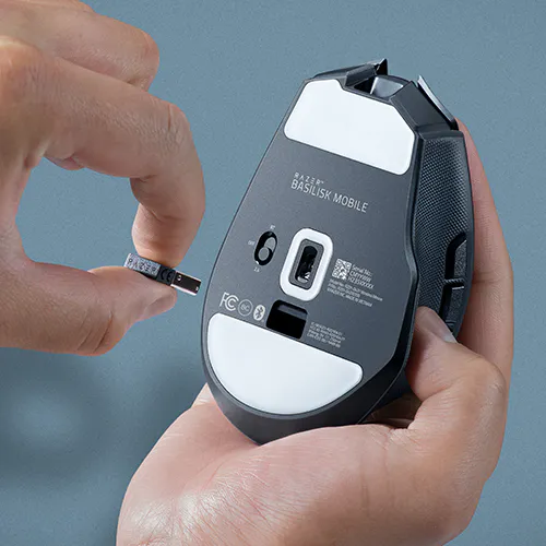 Razer Basilisk Mobile: ポータブル エルゴノミック ワイヤレス