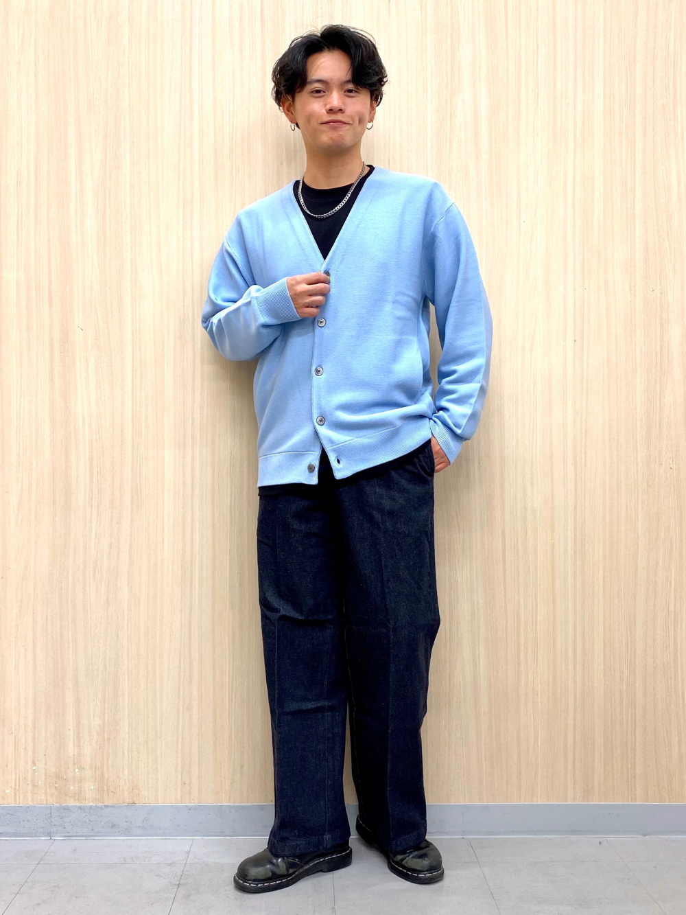 Soft Cotton Crew Neck T-Shirt/L、Twill Wide Straight Pants」| GU的