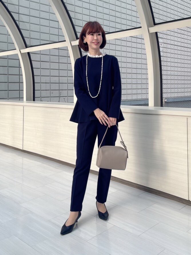 2024年モデル ウォームリザーブカラーレスジャケット、テーパード