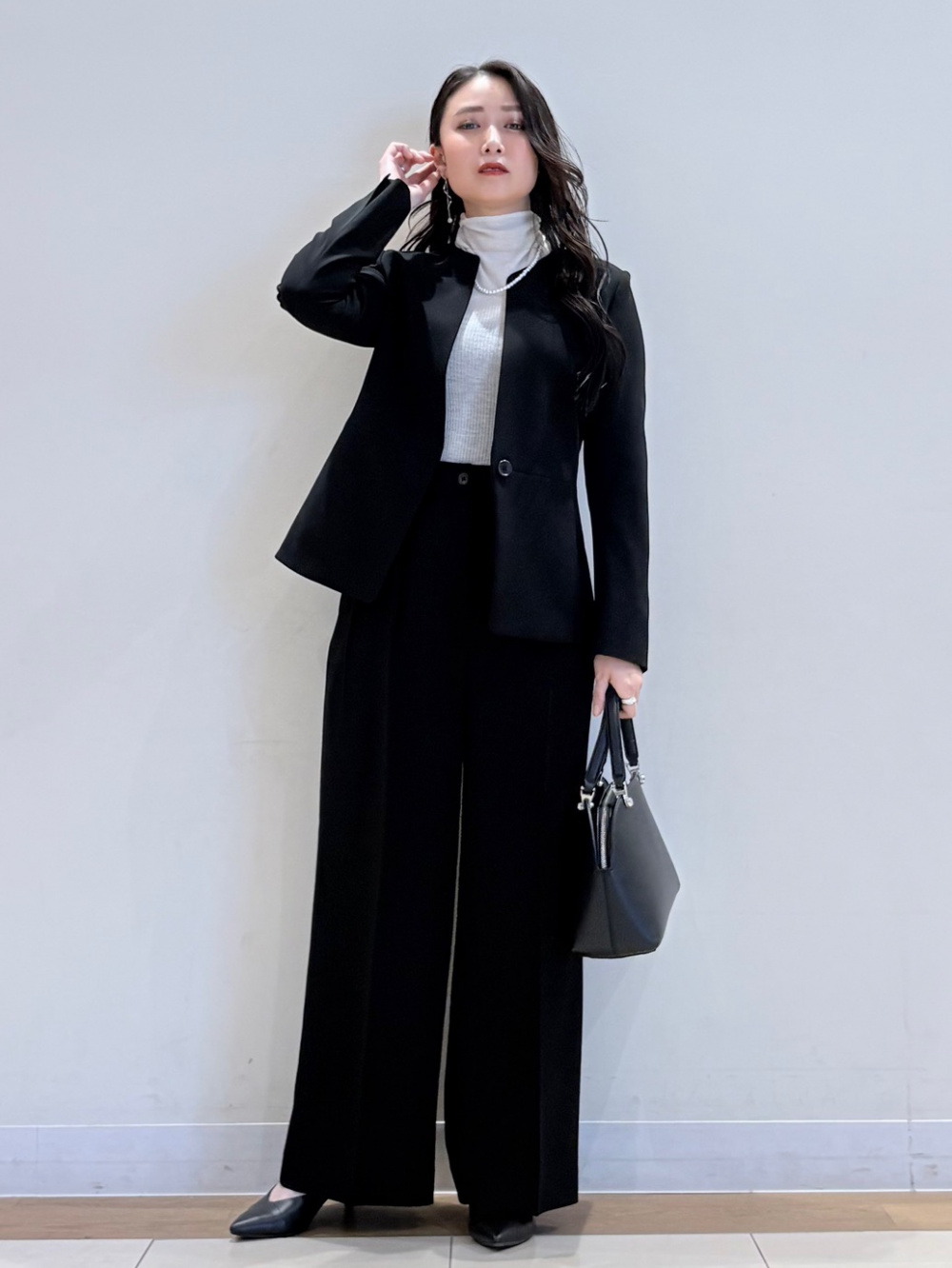 2025年モデル トリアセブレンドペプラムジャケット、トリアセブレンド