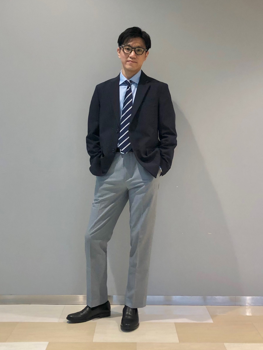 テーラードジャケット セットアップ可能、感動パンツ/チドリ」の着用