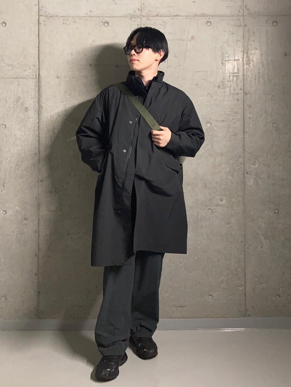ドライスウェットパンツ、ウィンドプルーフ2WAYコート」の着用