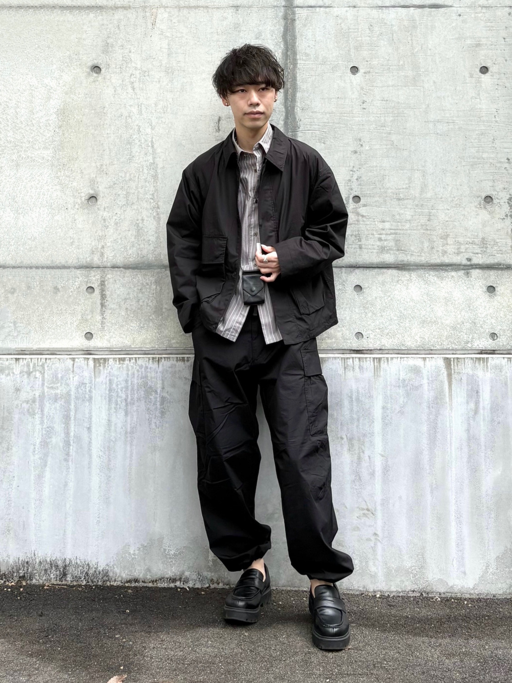 感動ジャケット、ブロードオーバーサイズシャツ/ストライプ」の着用