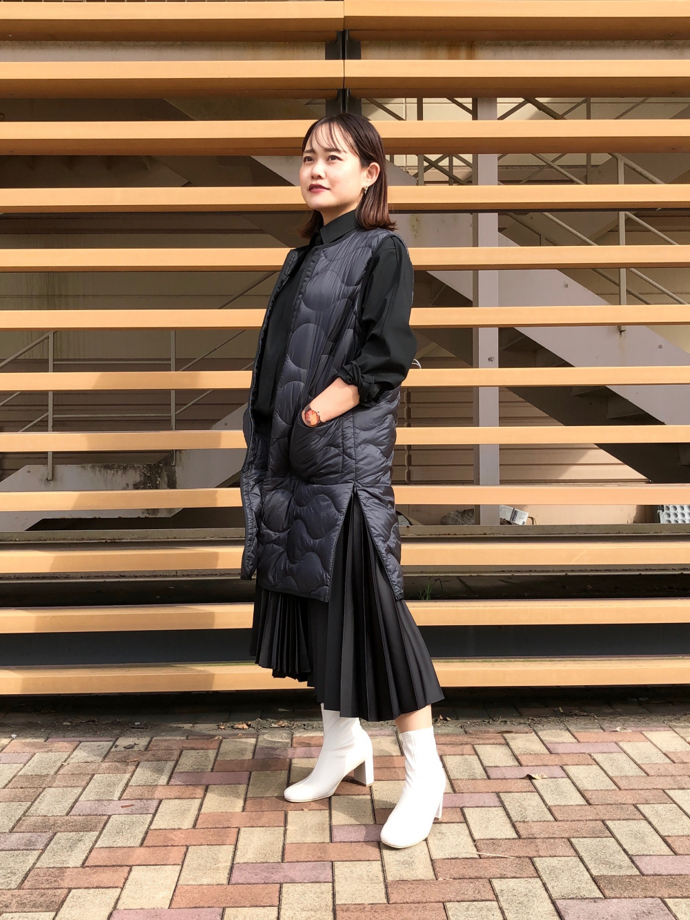 ウルトラライトダウンロングベスト、ストレッチシャツジャケット」の