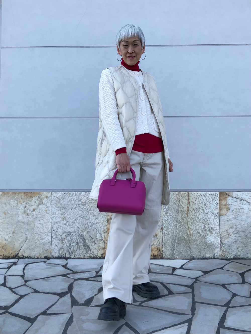 ウルトラライトダウンロングベスト」の着用コーディネート| ユニクロ公式