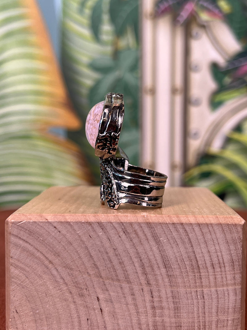 Yves Saint Laurent Arty ring light pink – A Piece Lux