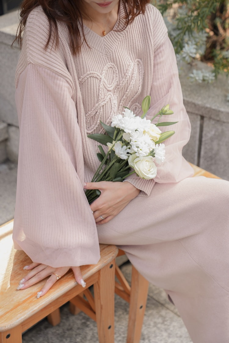 APRILY / ロゴニットセットアップ